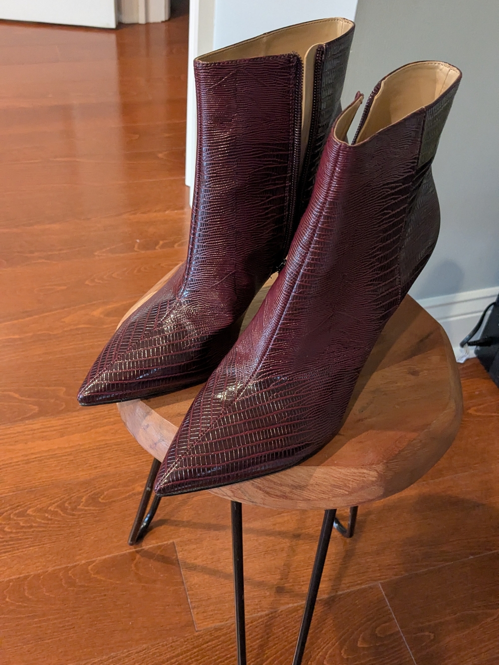 Nine West Women's Pointed Toe Ankle Boots - Burgundy Croc Embossed
